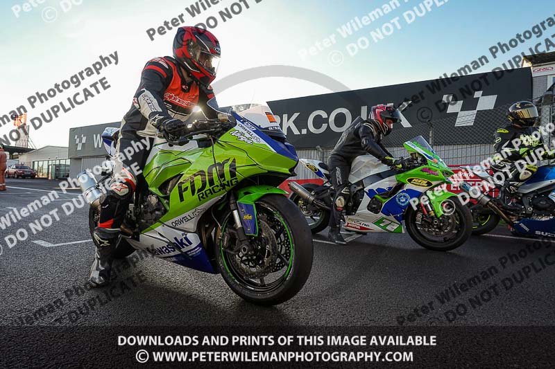 donington no limits trackday;donington park photographs;donington trackday photographs;no limits trackdays;peter wileman photography;trackday digital images;trackday photos